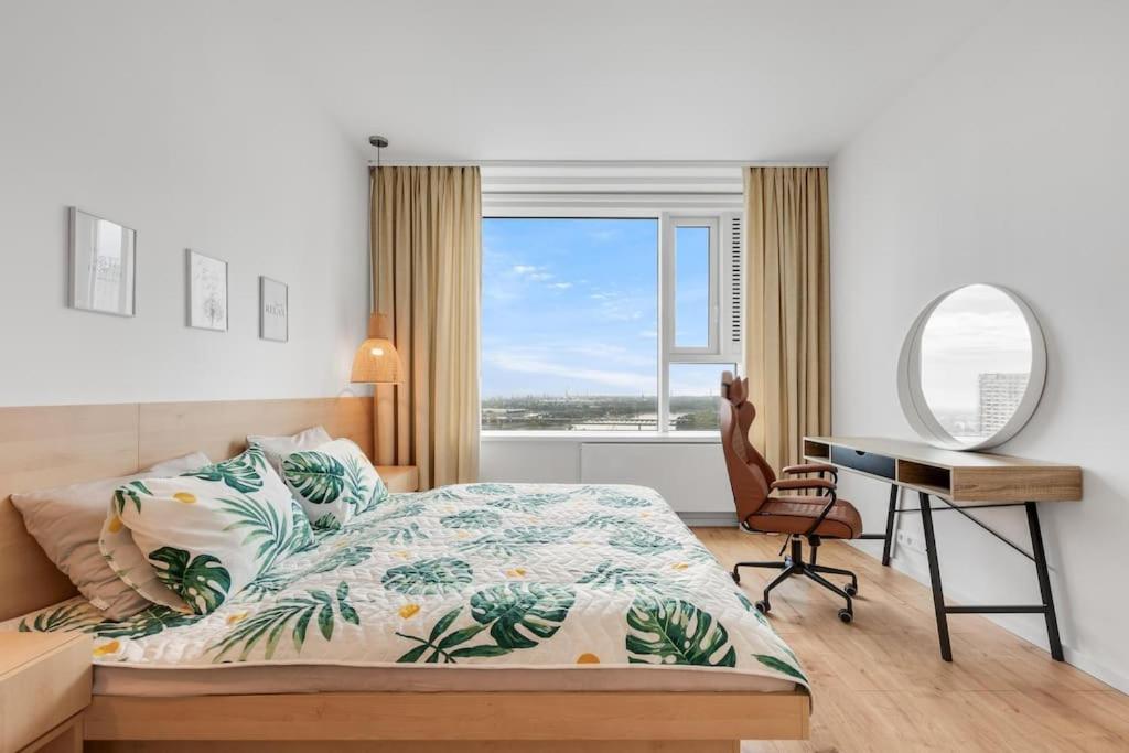 On The Danube, City Center, Free Parking Bratislava Luaran gambar